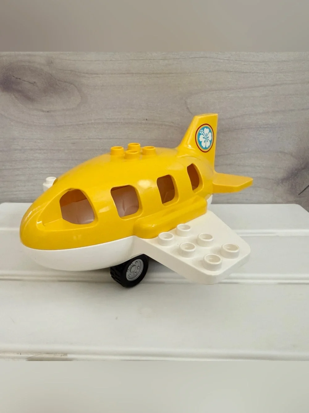 Duplo Yellow White Hawaii Wheels Vacation Airplane Propeller Plane Air Flight